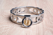 Lade das Bild in den Galerie-Viewer, Heaven's Hell Kreisausschnitte - Halsband - 30mm