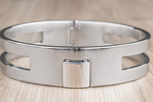 Lade das Bild in den Galerie-Viewer, Halsband - Offene Segmente - extrastark
