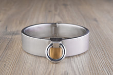 Lade das Bild in den Galerie-Viewer, BDSM Halsband mit Ring-der-O