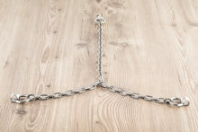 Load image into Gallery viewer, Double ring holder with chain - for the Heaven&#39;s Hell series
